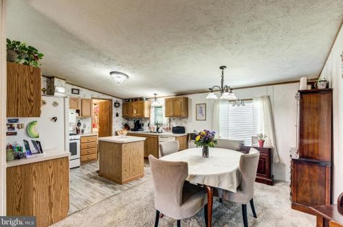 24 Raptor Dr, Hanover PA 17331-8159 exterior