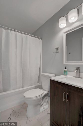 7834 Able St, Minneapolis MN  55432-2811 exterior