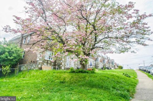 124 Fariston Dr, Philadelphia PA 19120-1007 exterior