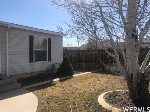 180 700, Vernal UT  84078-3714 exterior