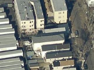 57 Waydell St, Newark, NJ 07105-4618