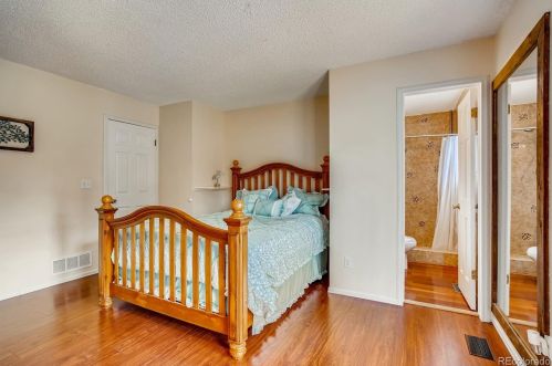 21172 Ida Ave, Denver CO 80015-3304 exterior