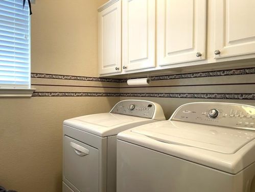 1916 Creole Dr, Austin TX  78727-3420 exterior