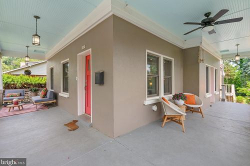 8409 Grove St, Silver Spring MD 20910-4761 exterior