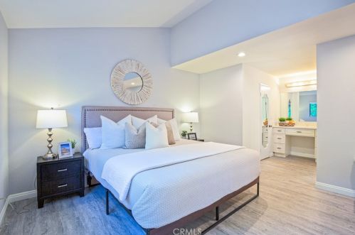 16530 Mount Cook Cir, Santa Ana CA  92708-2433 exterior