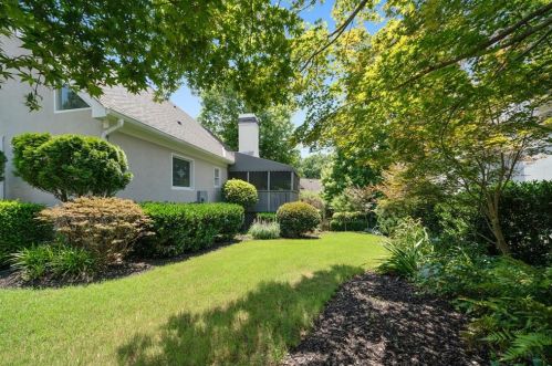 3736 Harts Pl, Atlanta GA  30341-1700 exterior