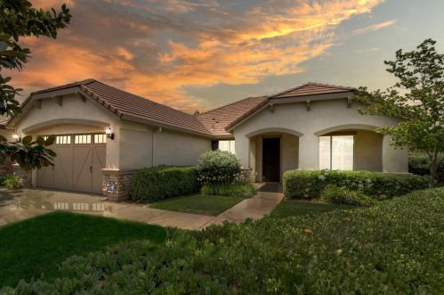7436 Abbey Cir, Elk Grove, CA 95757-5102