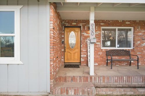 930 Johnson Ave, Turlock, CA 95380-9626