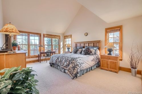 5 Fairway Ln, Cordillera CO 81632-6201 exterior