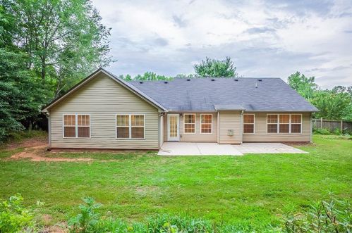 264 Laurel Oaks Ln, Jefferson GA  30549-5592 exterior