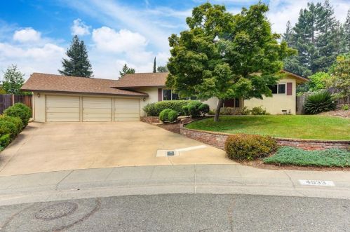 4933 Forrestal St, Fair Oaks, CA 95628-5108