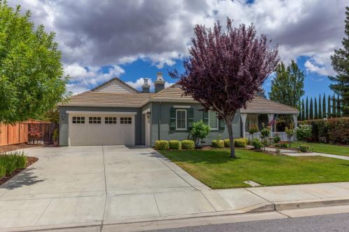 1640 Ventura Dr, Morgan Hill, CA 95037-9014
