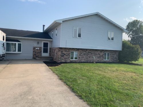 126 Diller St, Swygert IL  61764-2704 exterior