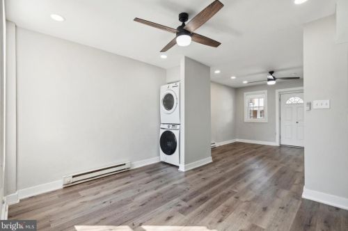 4455 Hurley St, Philadelphia, PA 19120-4526