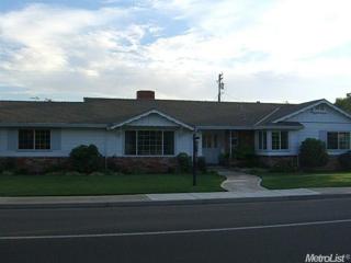 2560 Canal Dr, Turlock, CA 95380-4404