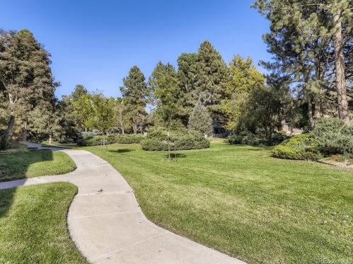 2272 Oakland Way, Denver CO 80014-1108 exterior