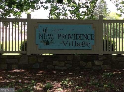 7727 Inversham Dr, Falls Church, VA 22042-4485