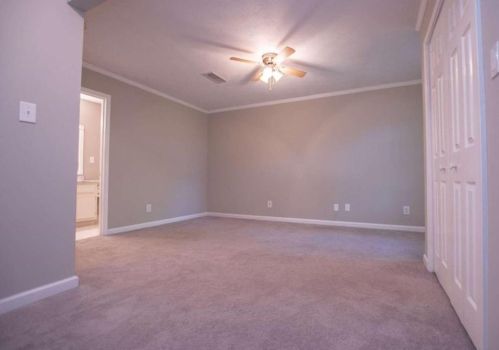 101 Country Park Dr, Smyrna GA  30080-8215 exterior