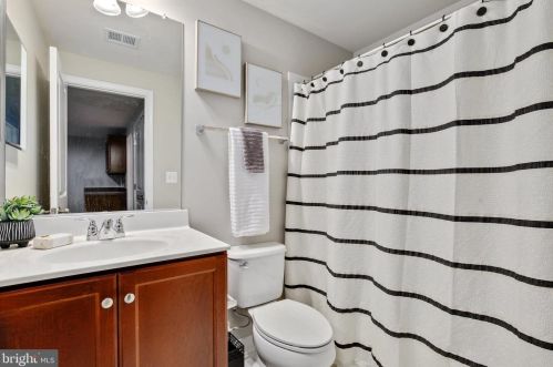 8810 Gunston St, Fulton MD  20759-2308 exterior