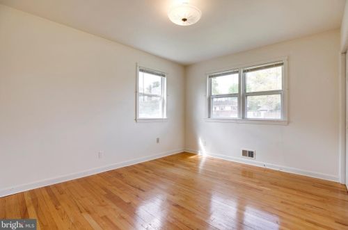 7321 Lamar Dr, Springfield VA  exterior