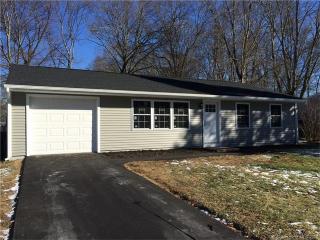 44 Meeting House Ln, Gales Ferry, CT 06339-1719