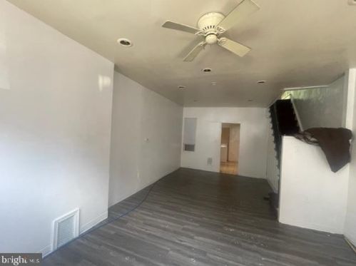 2611 Colorado St, Philadelphia, PA 19132-3824