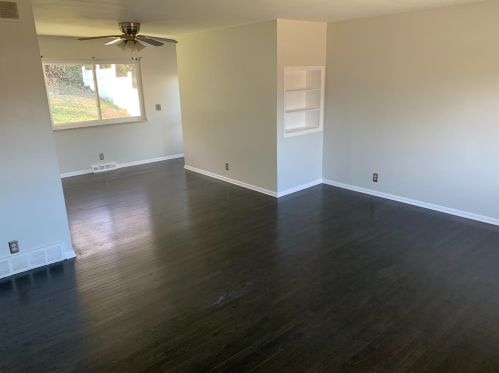 7927 Greenland Pl, Cincinnati, OH 45237-1056