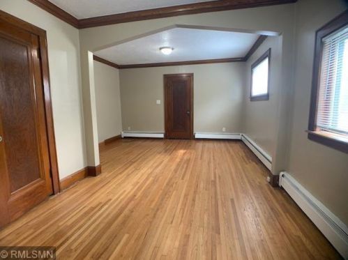 1101 Hudson Rd, Saint Paul MN  55106-6107 exterior