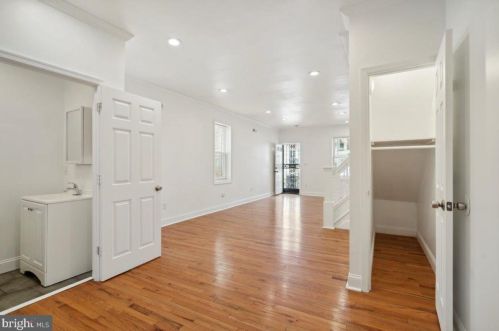 1518 61st St, Philadelphia PA  19151-4220 exterior