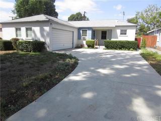 6657 Enfield Ave, Los Angeles CA  91335-5609 exterior