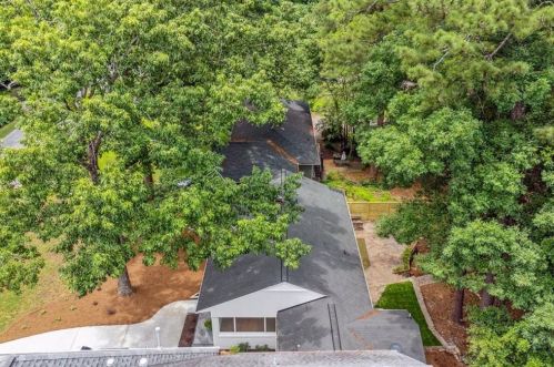 4590 Briarcliff Rd, Atlanta GA  30345-2160 exterior