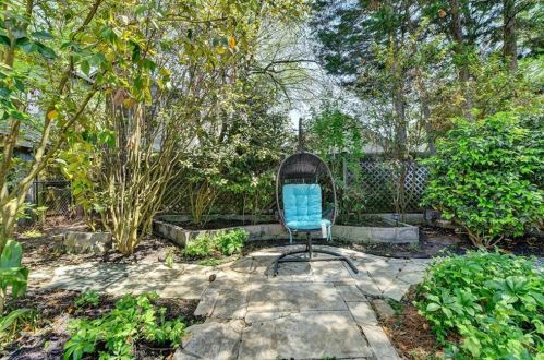 2215 Edison Ave, Atlanta GA  30305-4310 exterior