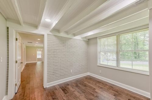2851 1st Ave, Atlanta GA  30315-9001 exterior