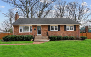 7407 Austin St, Annandale, VA 22003-1605