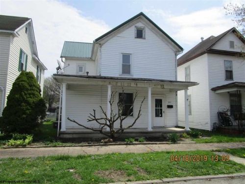 931 Kerens Ave, Elkins, WV 26241-3537