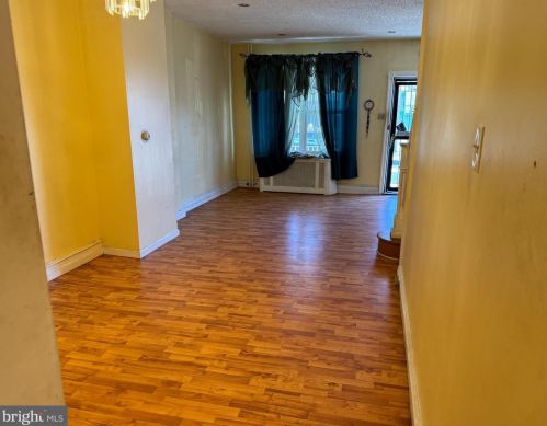 5526 American St, Philadelphia PA  19120-2827 exterior