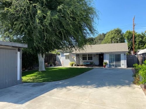 1947 7th St, La Verne, CA 91750-4410