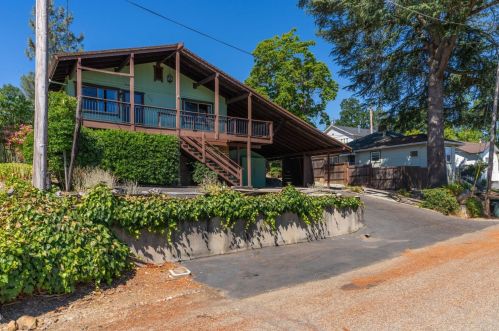 325 Anita St, Jackson, CA 95642-2506