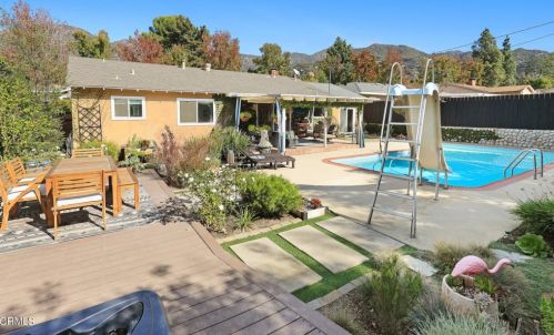 2358 Caracas St, Glendale CA  91214-3003 exterior