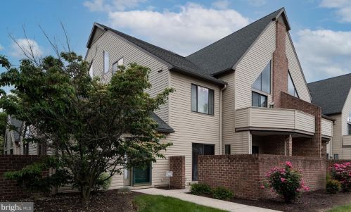 1201 Cherrington Dr, Harrisburg, PA 17110-9496