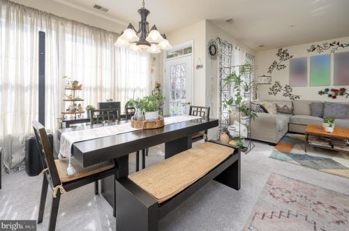 31 Kyle Way, Trenton NJ 08628-2525 exterior