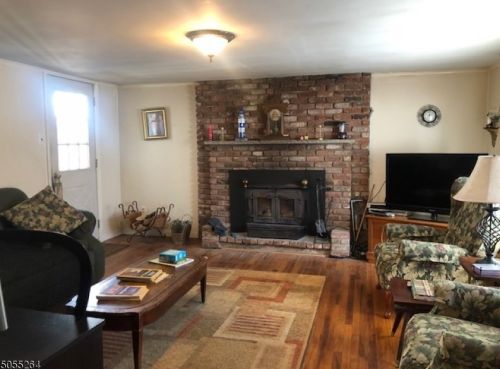 35 Shore Lake Owassa Rd, Fredon, NJ 07860-4801
