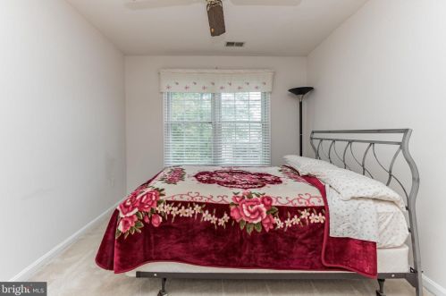 433 Bonifant Rd, Silver Spring MD 20905-5950 exterior