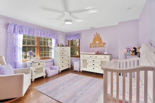 36 Laurel Dr, Upper Stepney CT  06468-1650 exterior