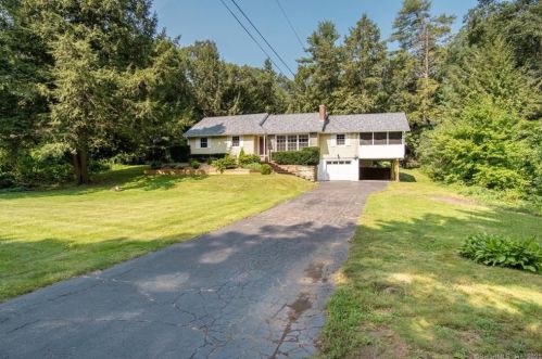 15 Stardust Dr, Granby, CT 06035-1216