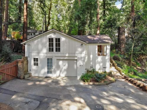 174 Woodland Dr, Ben Lomond, CA 95005-9336