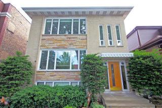 2737 Ainslie St, Chicago IL  60630-2017 exterior
