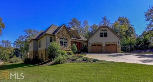 43 Shore Dr, Newnan, GA 30263-5904