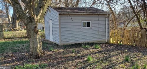 4211 Isbell St, Silver Spring MD 20906-4220 exterior