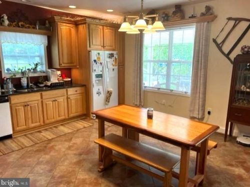 144 Foggy Bottom Ln, Berkeley Springs WV  25411-5200 exterior